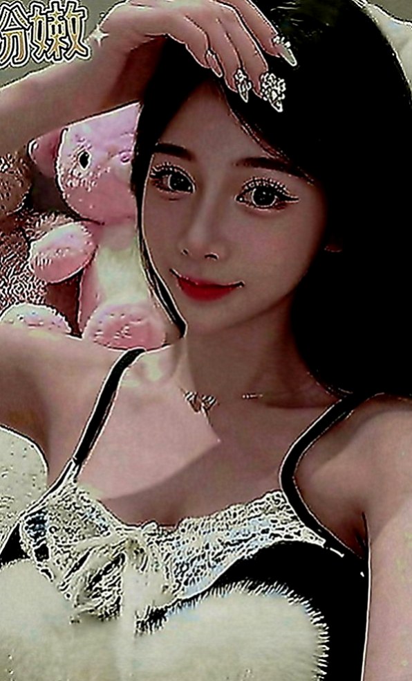 左外送服務：小甜心 |波霸秘書|169cm|51kg|D罩杯|21歲|粉嫩一線鮑 有沒有哥哥想要一親芳澤的   妹妹身體敏感超多水的 一摸私處就氾濫