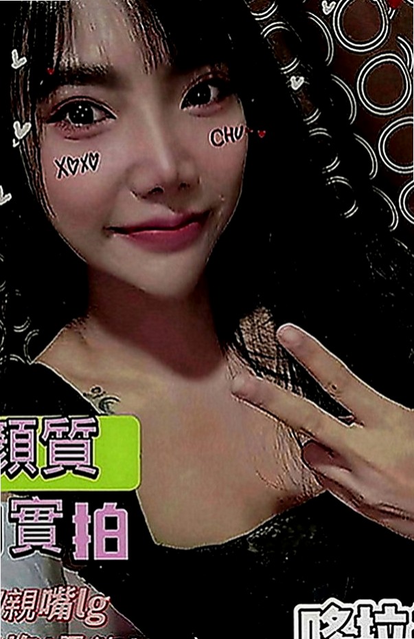後壁美女外送：佳馨 |幼幼學生妹|163cm|47kg|E罩杯|20歲|一直想被人從後面一邊幹一邊拍打著我發騷的屁股享受著疼痛和快感大聲的淫叫，