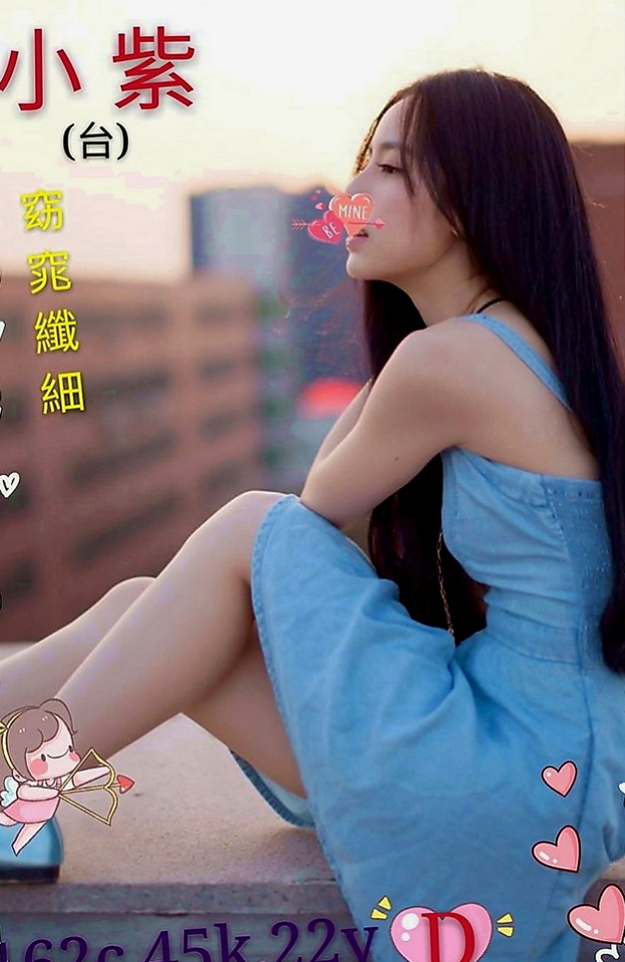 高雄外送服務：小素 |少婦姐妹花|168cm|48kg|E罩杯|18歲|就有精油的水氧芬芳 還有輕柔的音樂撥放著.  親 給喇舌 什麼姿勢都Ok 私下溝通好的話