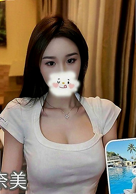土城全套服務：晨欣 |同性戀|163cm|50kg|E罩杯|22歲|打電話給我問我說有沒有誰要約她，她現在很想做愛 自摸 自拍一下 現在超想要愛愛der