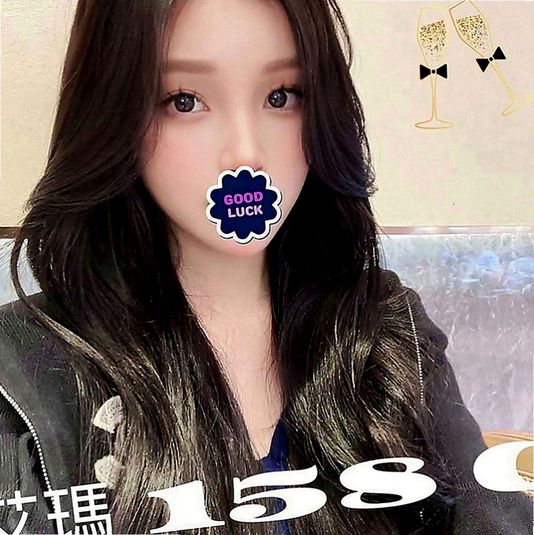 龜山外送茶：蝶舞 |漂亮的人妻|163cm|47kg|C罩杯|18歲|一彎腰倒奶對面男生根本hold不住  樣貌：五官精緻 電眼 笑容大方艷麗