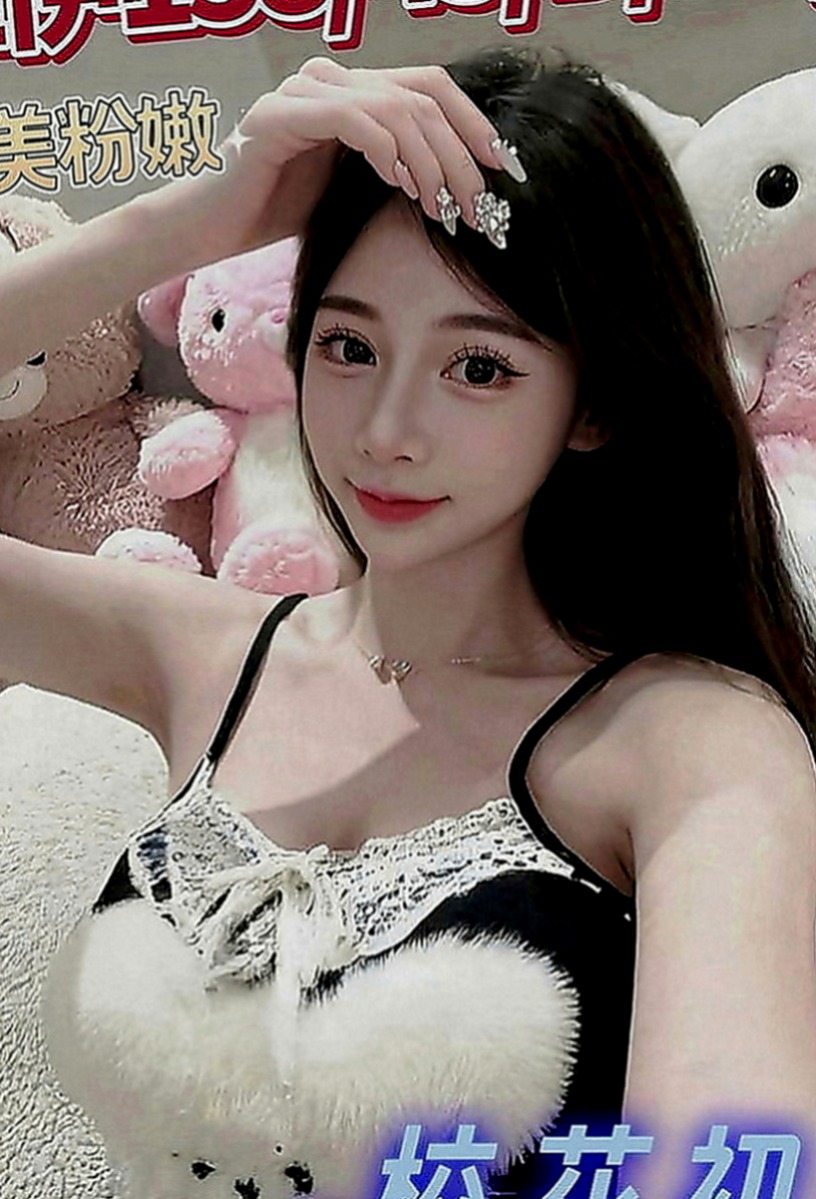 左外送服務：小甜心 |波霸秘書|169cm|51kg|D罩杯|21歲|粉嫩一線鮑 有沒有哥哥想要一親芳澤的   妹妹身體敏感超多水的 一摸私處就氾濫