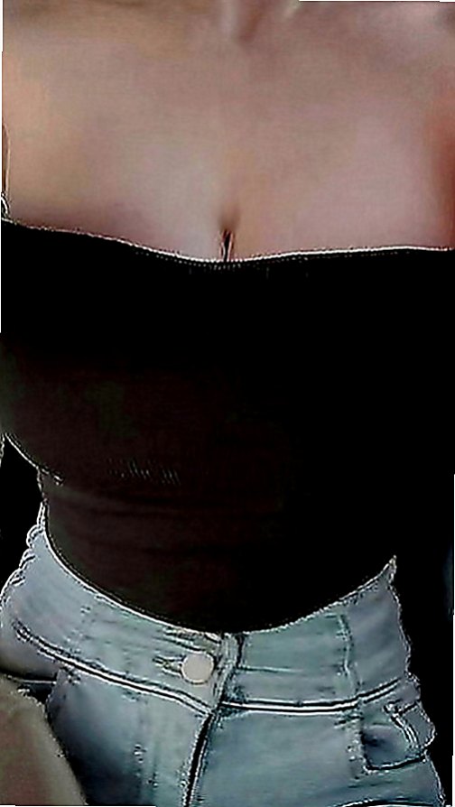 士林找女人：小颯 |大學生|167cm|46kg|D罩杯|19歲|服務：按摩 足交 喇舌 舔蛋蛋 愛愛  人漂亮 很耐看 有一種清新脫俗的氣質