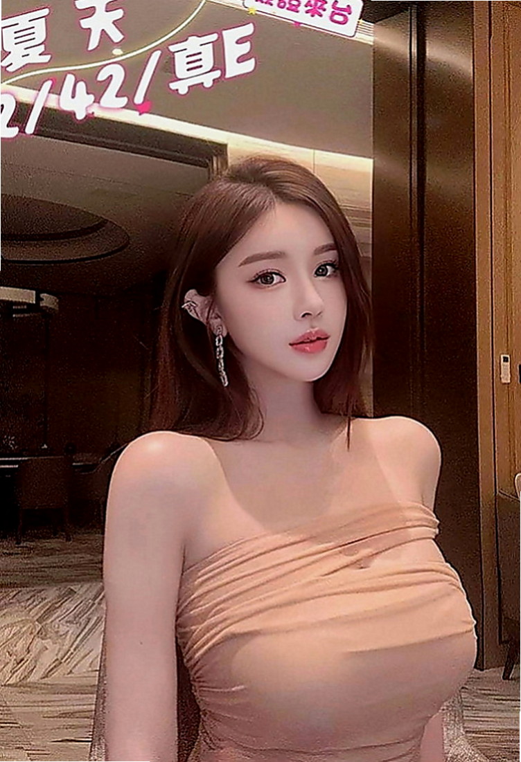 路竹美女外送：慧娜 |鋼管系學生|166cm|55kg|E罩杯|24歲|嬌小可愛 會服務聽話認真