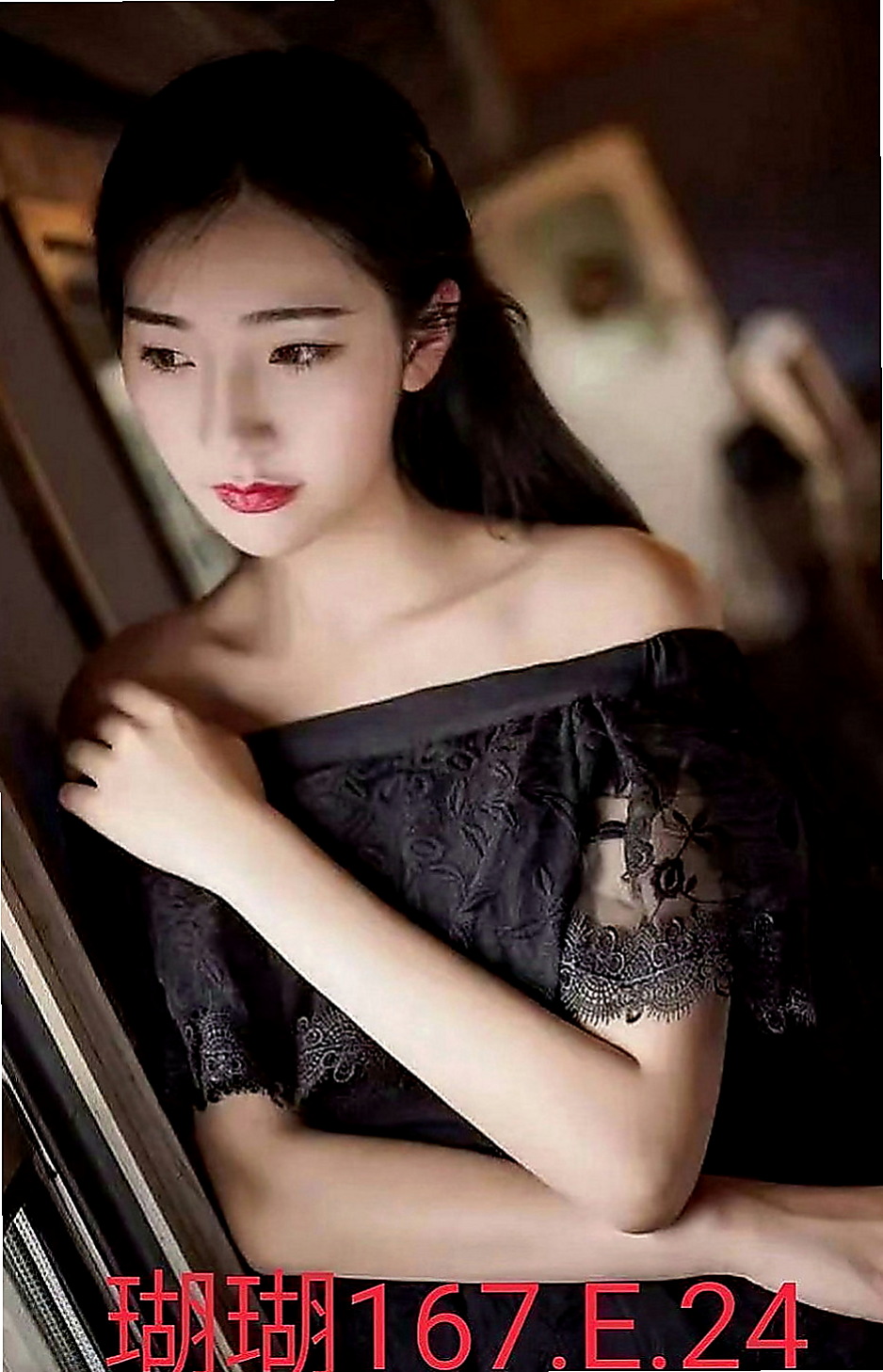 龍崎伴遊：語彤 |淫蕩人妻|168cm|42kg|E罩杯|20歲|妖嬈的身姿 床上的不段挑逗 讓你流連忘返  【落差不大 喜歡的千萬千萬千萬不要錯過】
