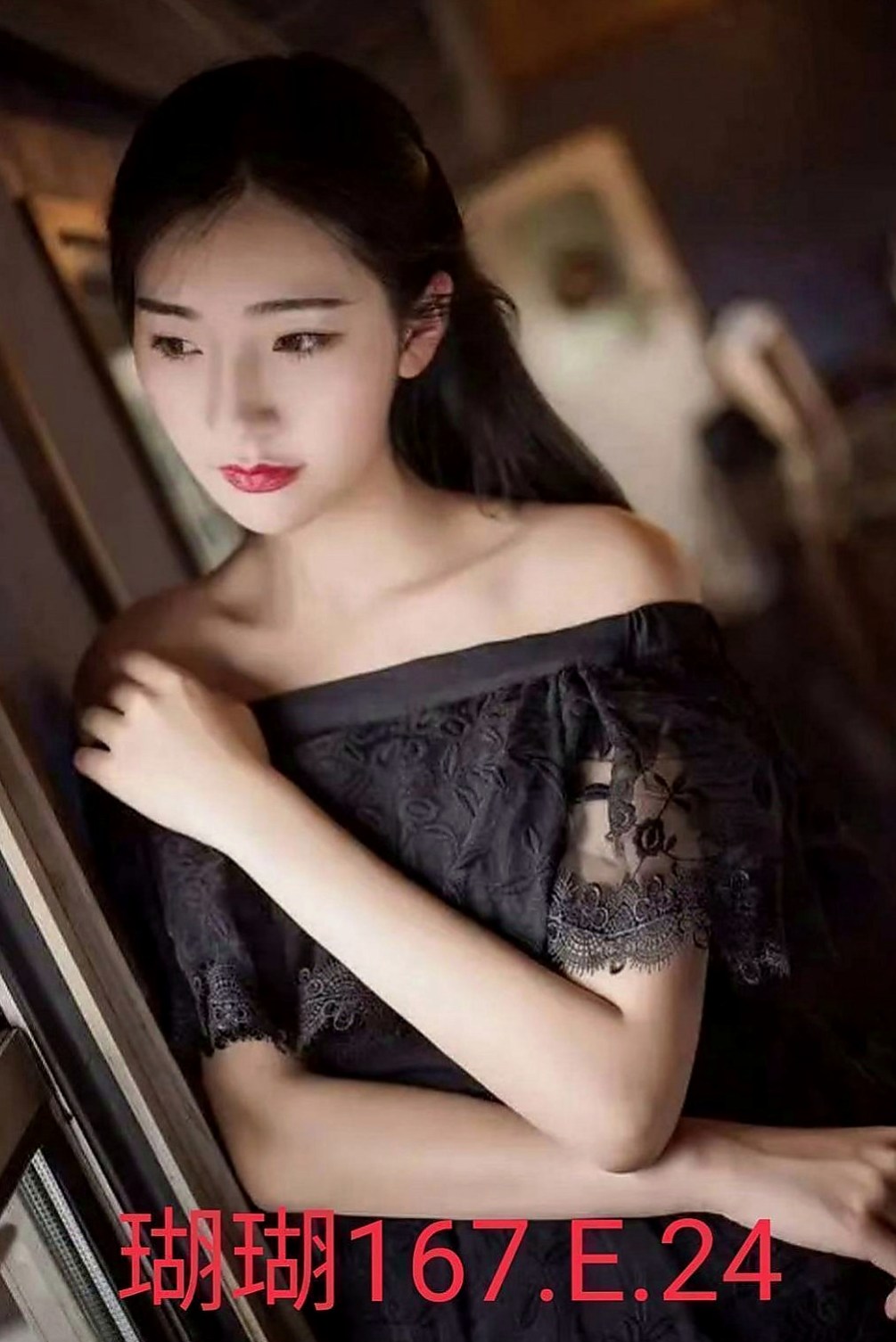 龍崎伴遊：語彤 |淫蕩人妻|168cm|42kg|E罩杯|20歲|妖嬈的身姿 床上的不段挑逗 讓你流連忘返  【落差不大 喜歡的千萬千萬千萬不要錯過】