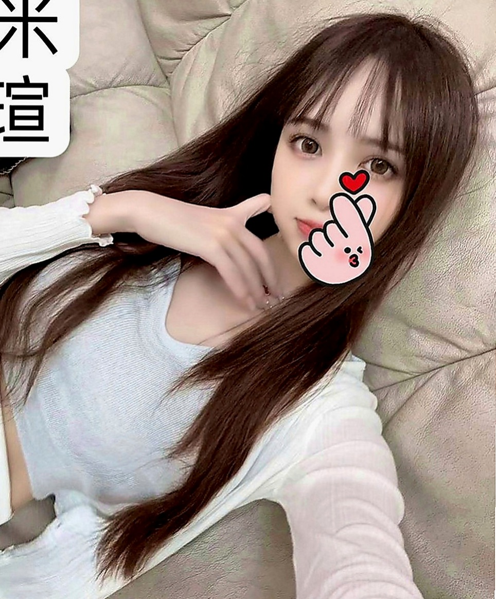 台東外送茶|好茶：精彩 |氣質主播|164cm|55kg|C罩杯|23歲|沒什麼限制的噢 開放敢玩 很會騷 很會調情唷！ MC來完第三天想下海兼職 滿足一下自己的好奇心
