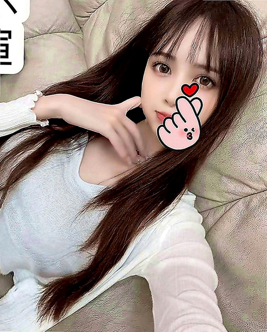 台東外送茶|好茶：精彩 |氣質主播|164cm|55kg|C罩杯|23歲|沒什麼限制的噢 開放敢玩 很會騷 很會調情唷！ MC來完第三天想下海兼職 滿足一下自己的好奇心